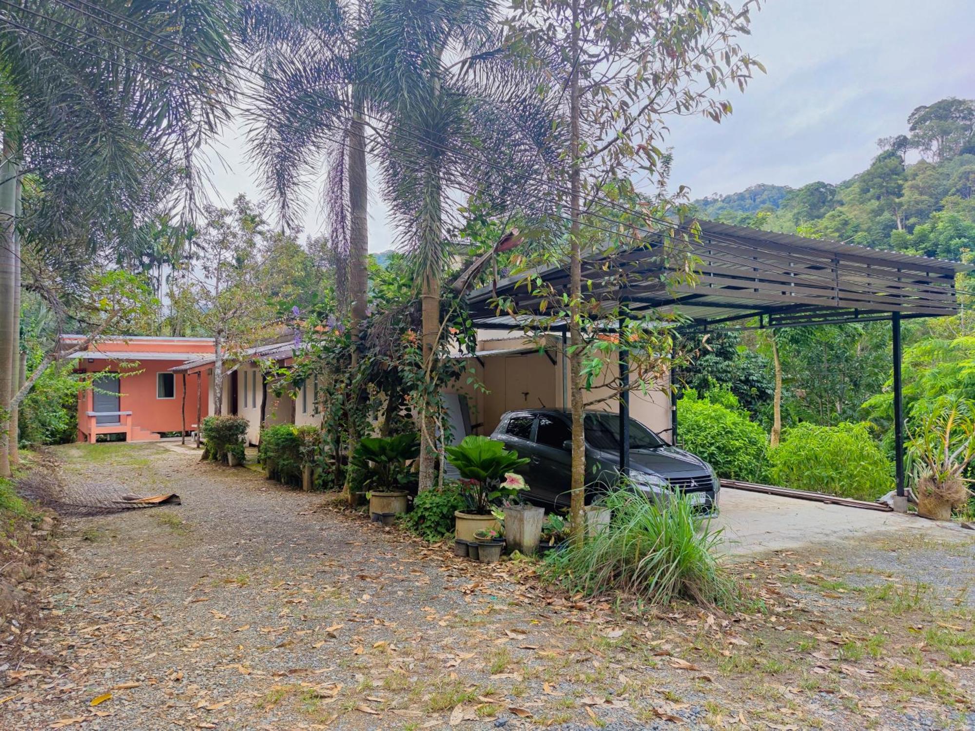 Baan Suan Tondin Hotel Satun Ngoại thất bức ảnh