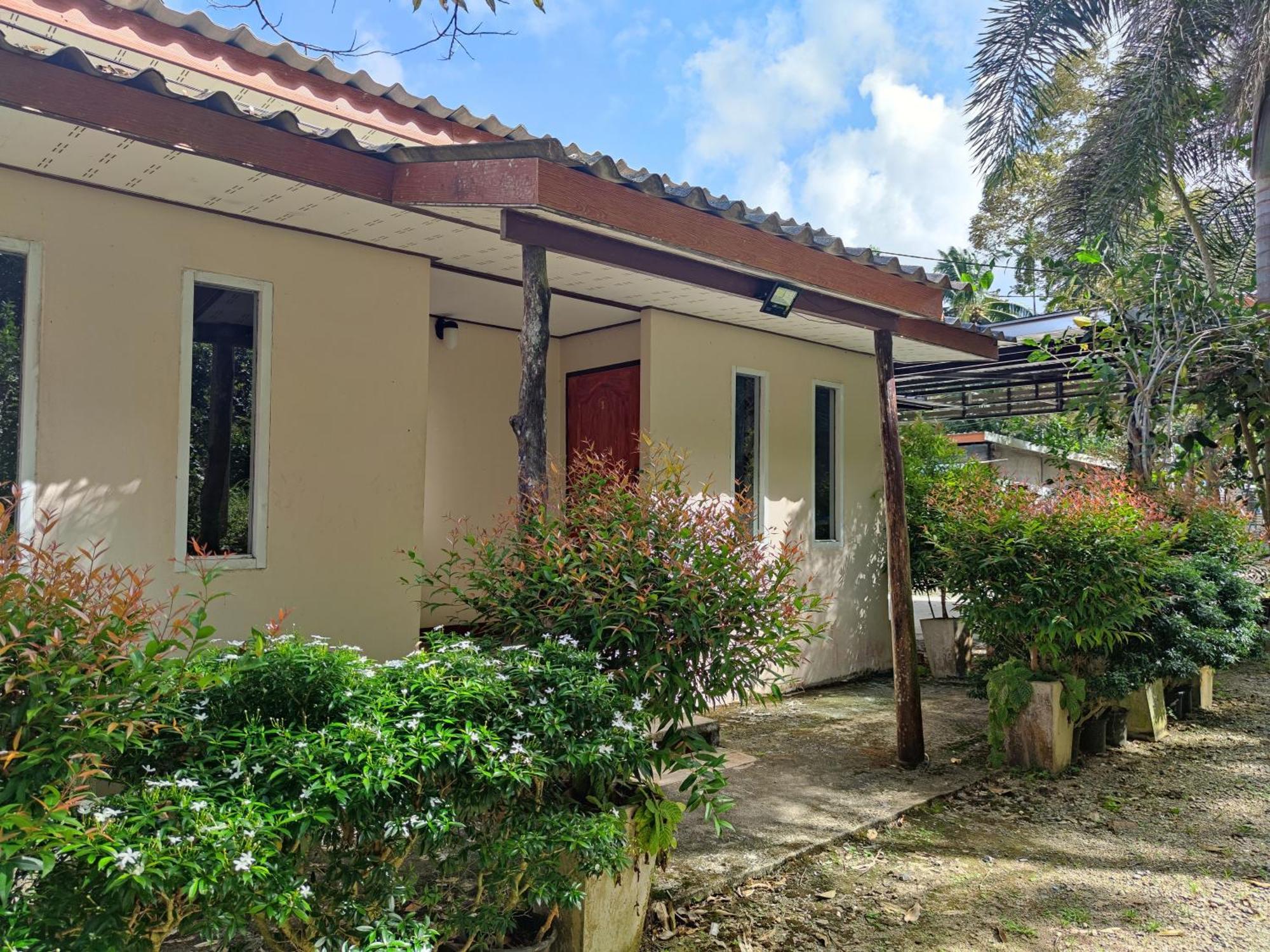 Baan Suan Tondin Hotel Satun Ngoại thất bức ảnh