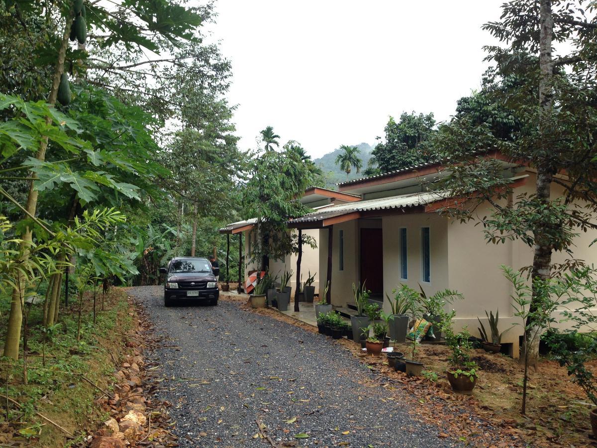 Baan Suan Tondin Hotel Satun Ngoại thất bức ảnh